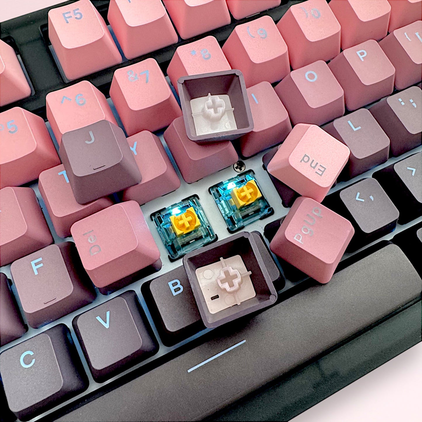 Gradient Black and Pink Keycap Set