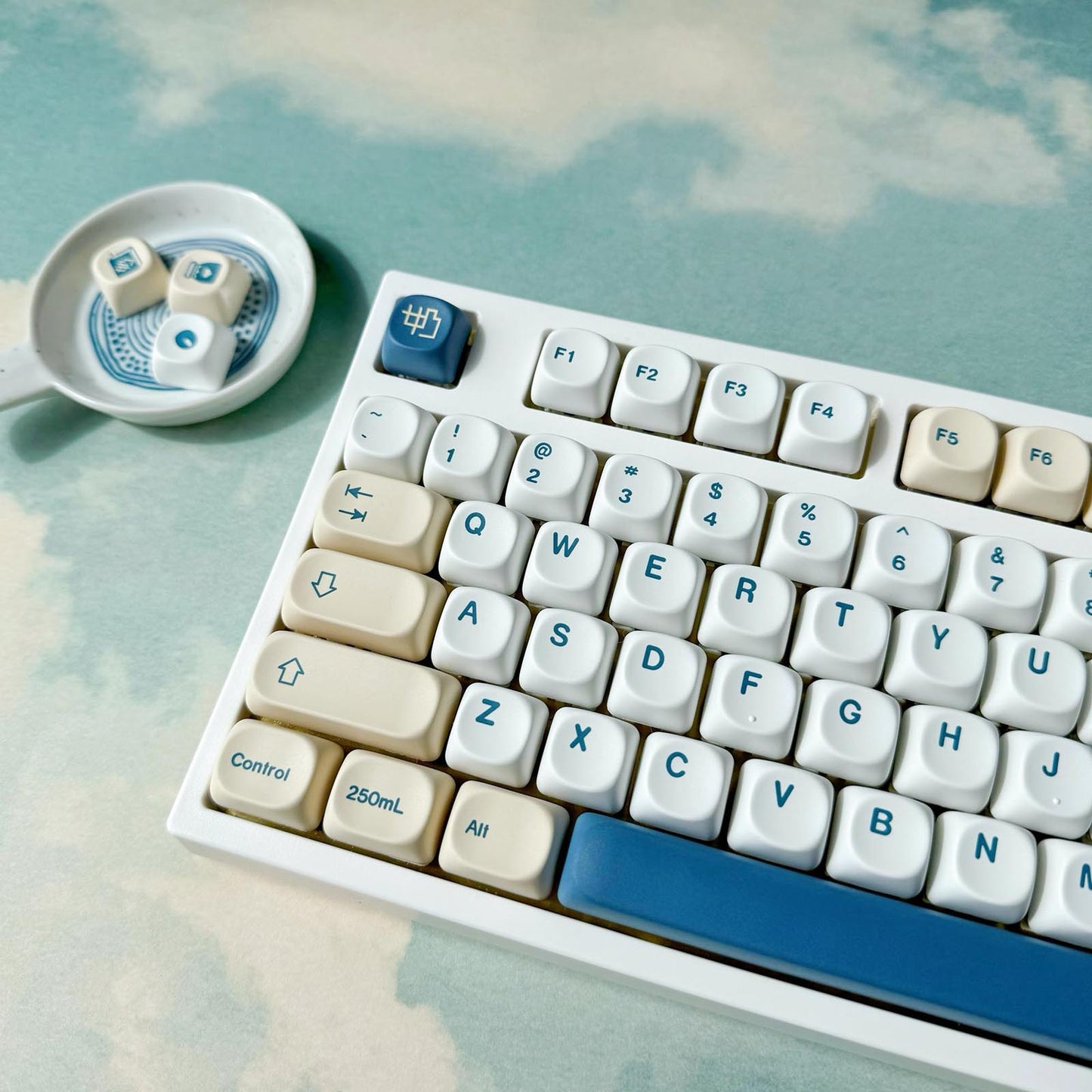 Soy Milk Keycap Set