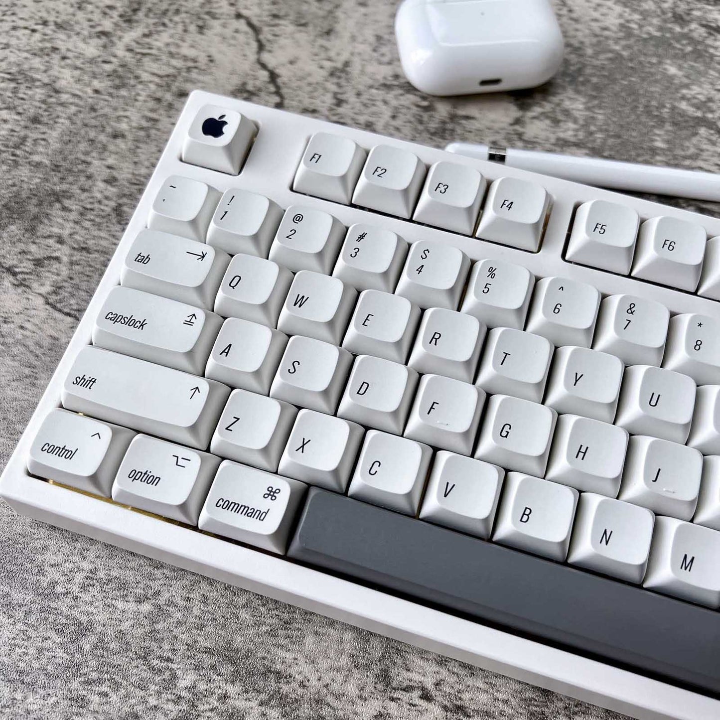 Clean Look Keycap Set